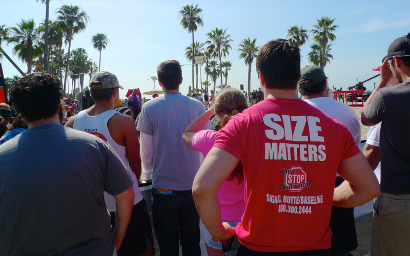 Illustration for article titled A Day at Muscle Beach with the World's Strongest Man